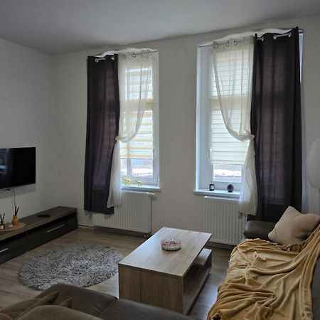 Ferienwohnung Am Bahnhof Bernburg Luaran gambar