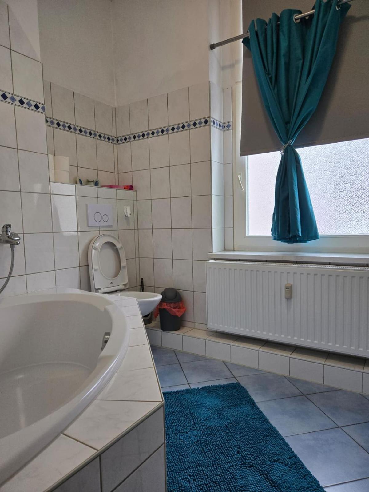 Ferienwohnung Am Bahnhof Bernburg Luaran gambar